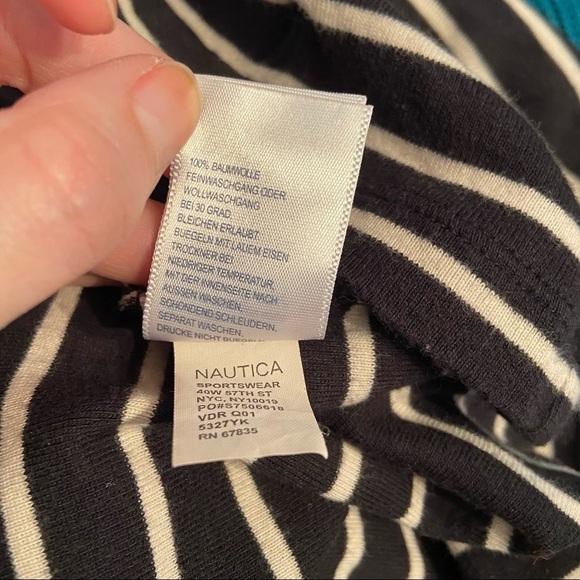 Nautical striped  women’s top in size large - Picture 9 of 9
